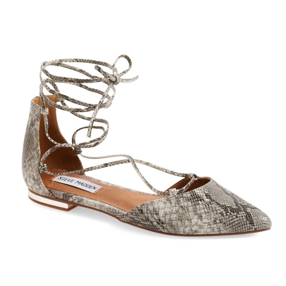 Steve Madden Shoes - ☀️ STEVE MADDEN Sunshine' Lace-Up Flat  8.5